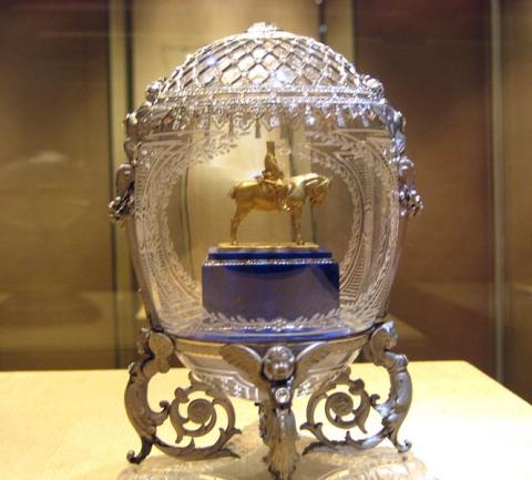 яйцо Фаберже «Конный памятник Александру III»